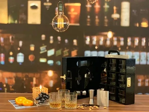 Executive Whisky Bar Case